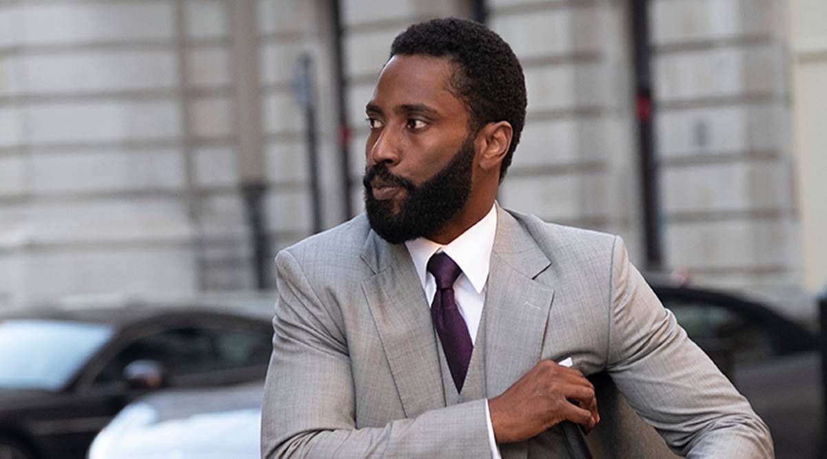 John David Washington in Tenet (Image via Warner Bros.)